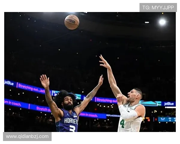 武切维奇挡拆制造多次错位，提升内线进攻效率明显